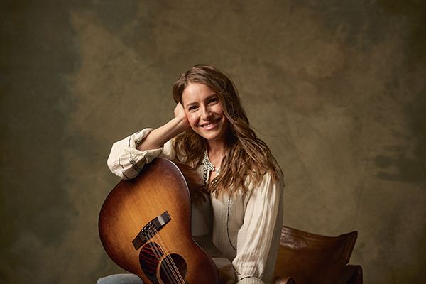 Caroline Jones