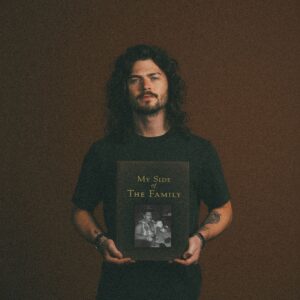 CM_SINGLE_MySideOfTheFamily_COVER_2025.07.22_FNL.